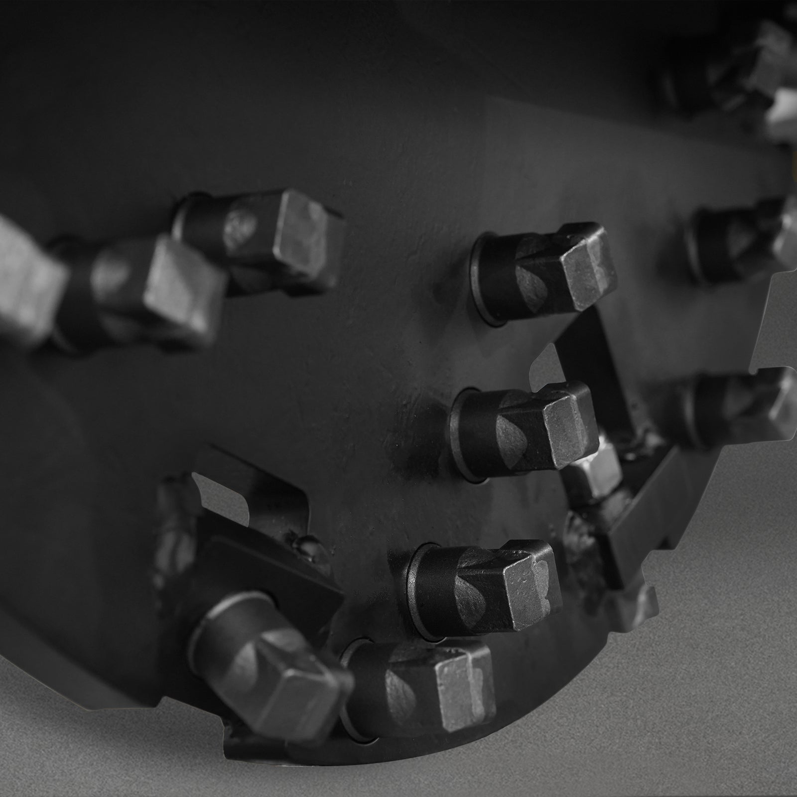 3-Point PTO Stump Grinder with 34 Carbide Teeth (PTO Shaft and Slip Clutch Included), for 15-45HP Tractor, SG24