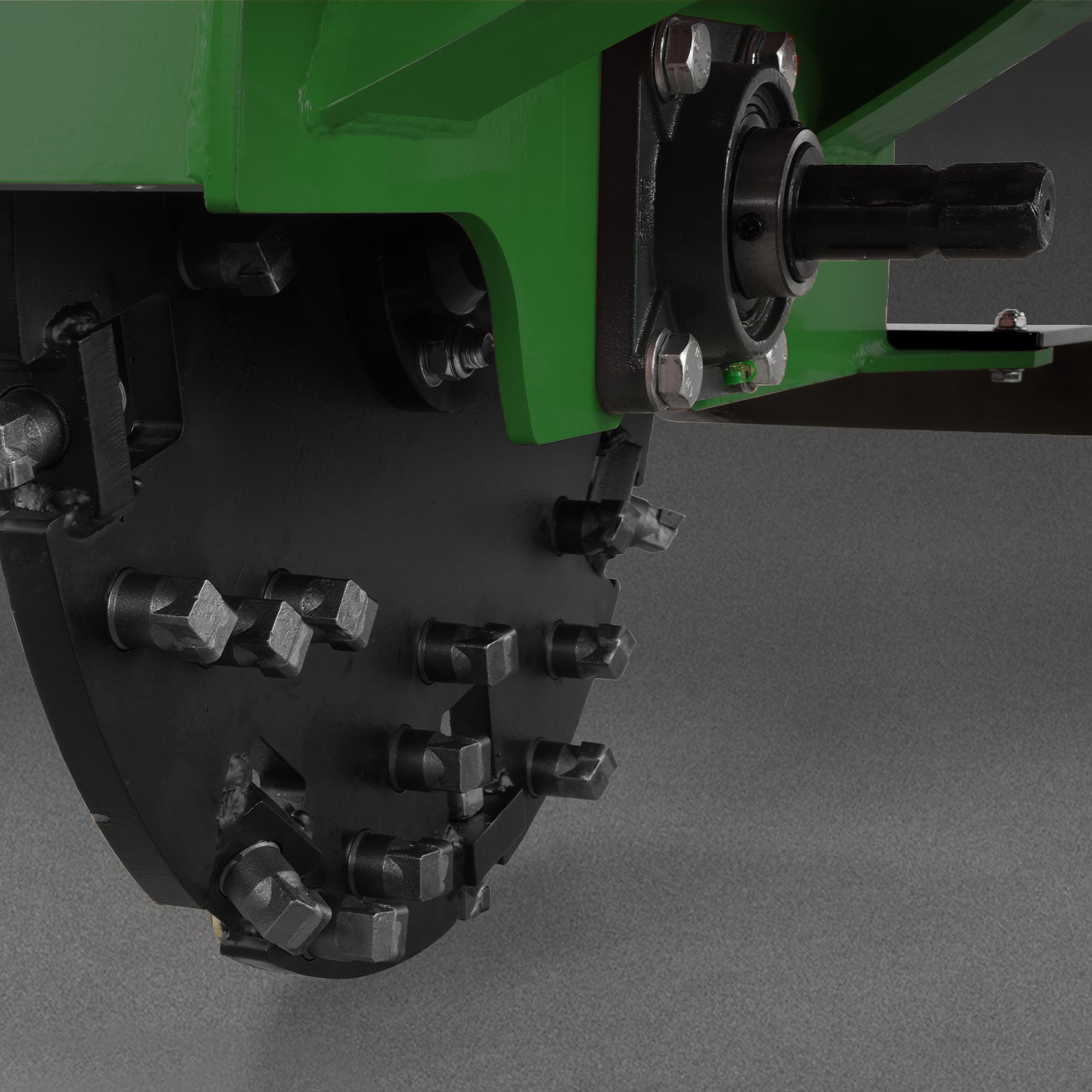 3-Point PTO Stump Grinder with 34 Carbide Teeth (PTO Shaft and Slip Clutch Included), for 15-45HP Tractor, SG24