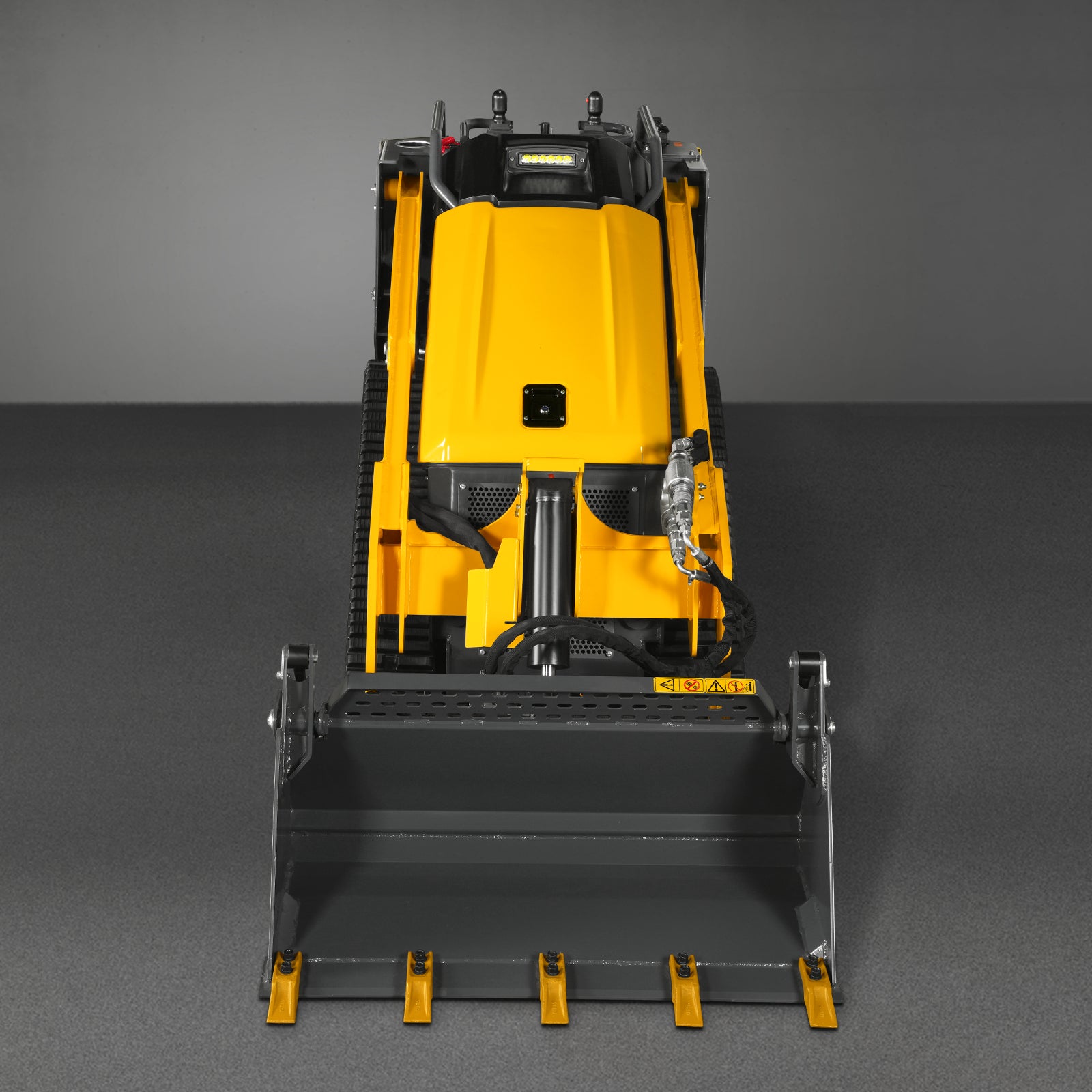 Mini Skid Steer Stand On Compact Track Loader ( 4 in 1 bucket included ) with 25HP KUBOTA D1105 Diesel Engine, Common Industry Interface (CII), CROBA STL1000
