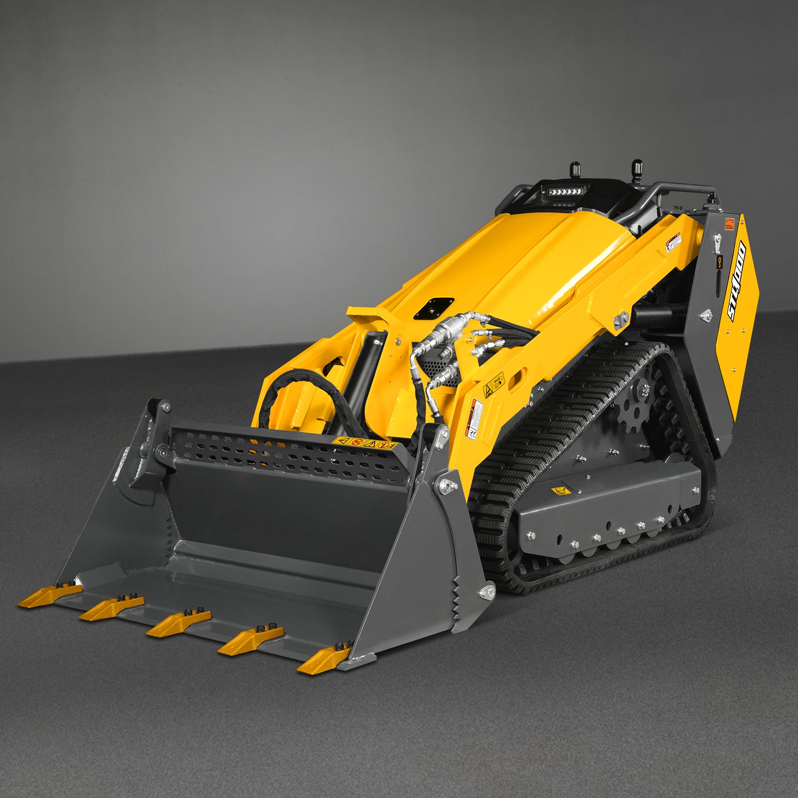 Mini Skid Steer Stand On Compact Track Loader ( 4 in 1 bucket included ) with 25HP KUBOTA D1105 Diesel Engine, Common Industry Interface (CII), CROBA STL1000