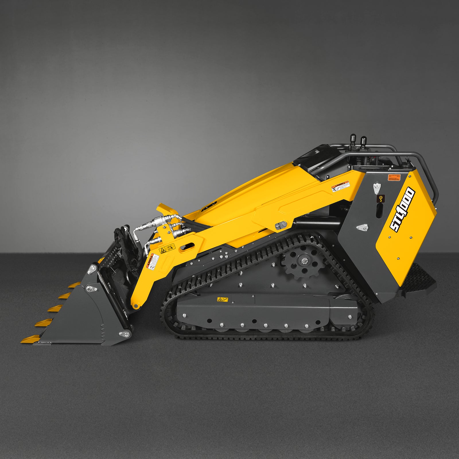 Mini Skid Steer Stand On Compact Track Loader ( 4 in 1 bucket included ) with 25HP KUBOTA D1105 Diesel Engine, Common Industry Interface (CII), CROBA STL1000