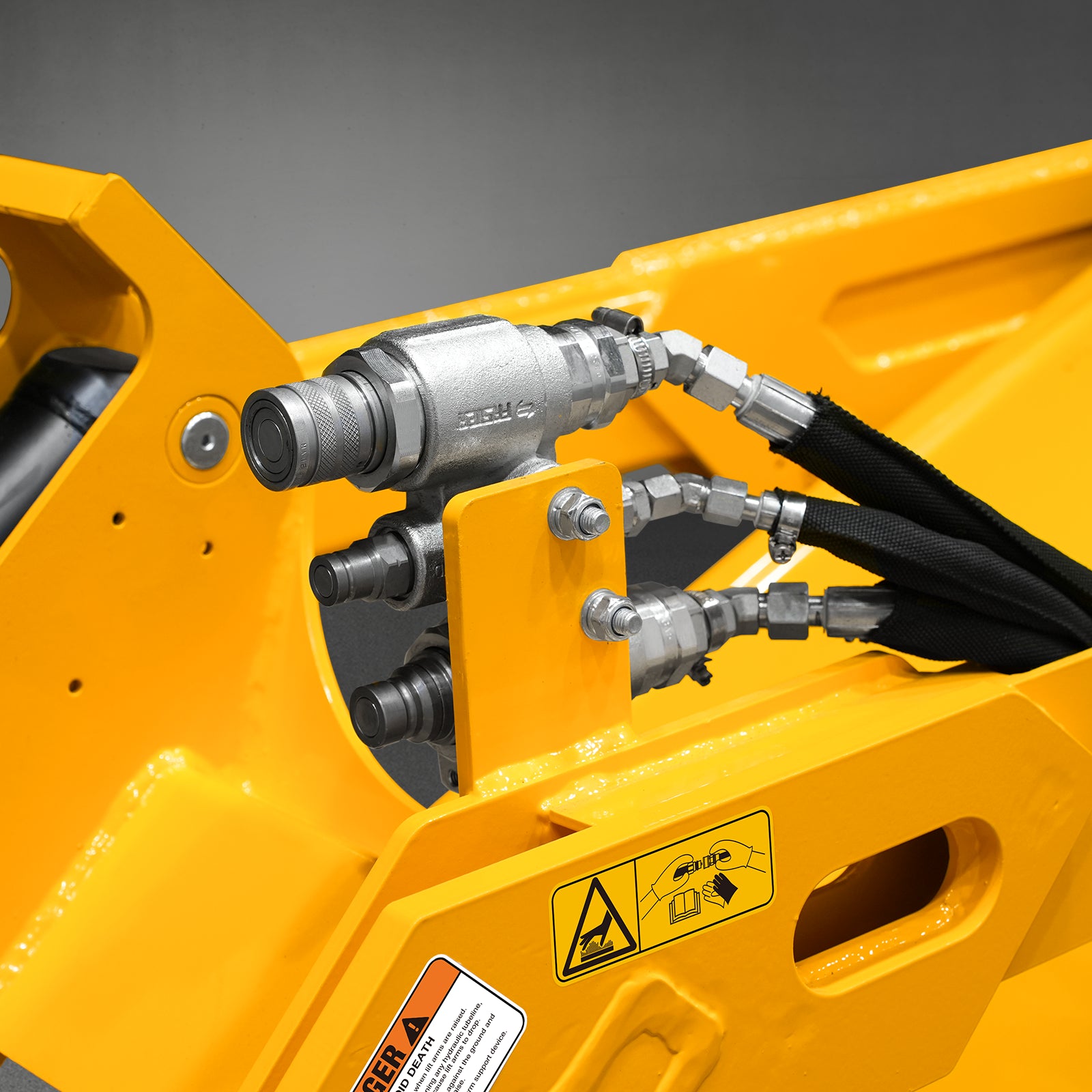 Mini Skid Steer Stand On Compact Track Loader ( 4 in 1 bucket included ) with 25HP KUBOTA D1105 Diesel Engine, Common Industry Interface (CII), CROBA STL1000