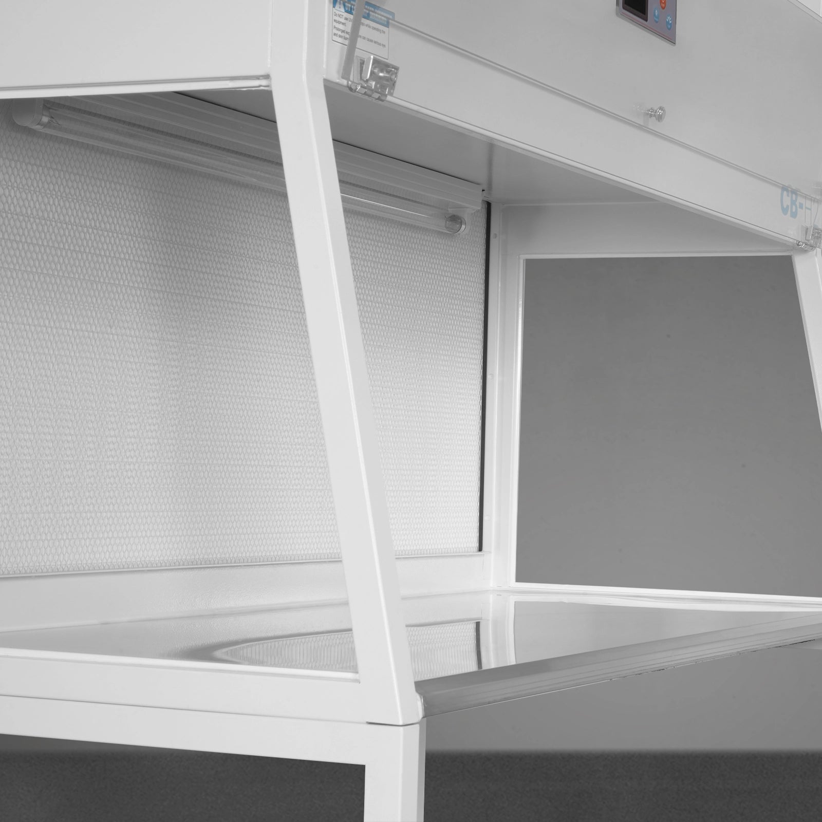 53.5″ Wide CB-H2 Horizontal Laminar Flow Clean Bench with HEPA Filtration & UV Sterilization | ISO Class 5