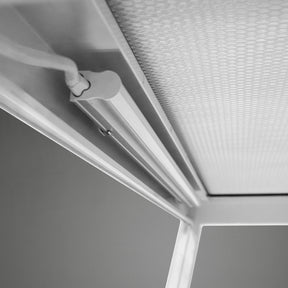 33.9″ Wide CB-V1 Vertical Laminar Flow Clean Bench with HEPA Filtration & UV Sterilization | ISO Class 5