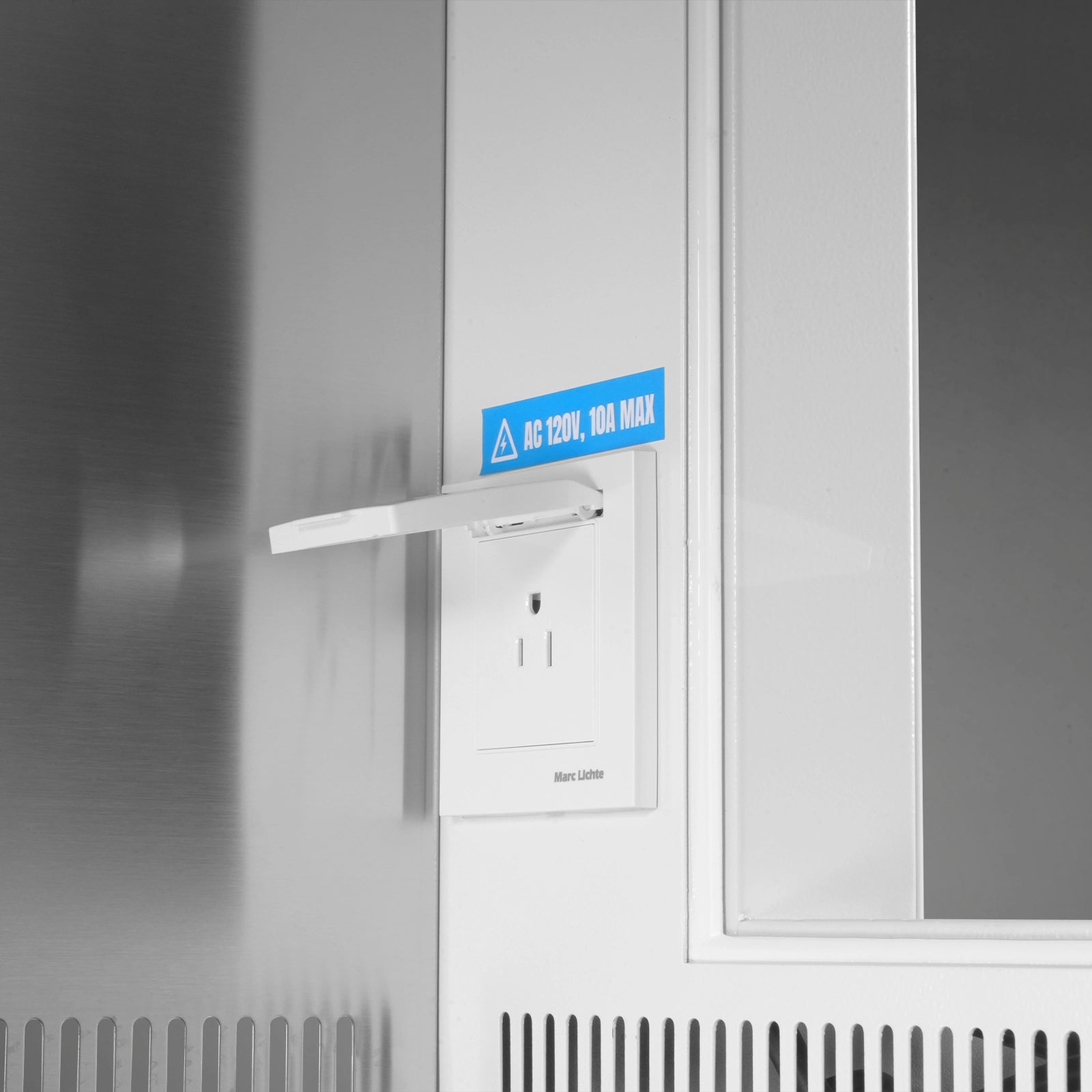 57.5″ Wide CB-V2Pro Vertical Laminar Flow Clean Bench with HEPA Filtration & UV Sterilization | ISO Class 5