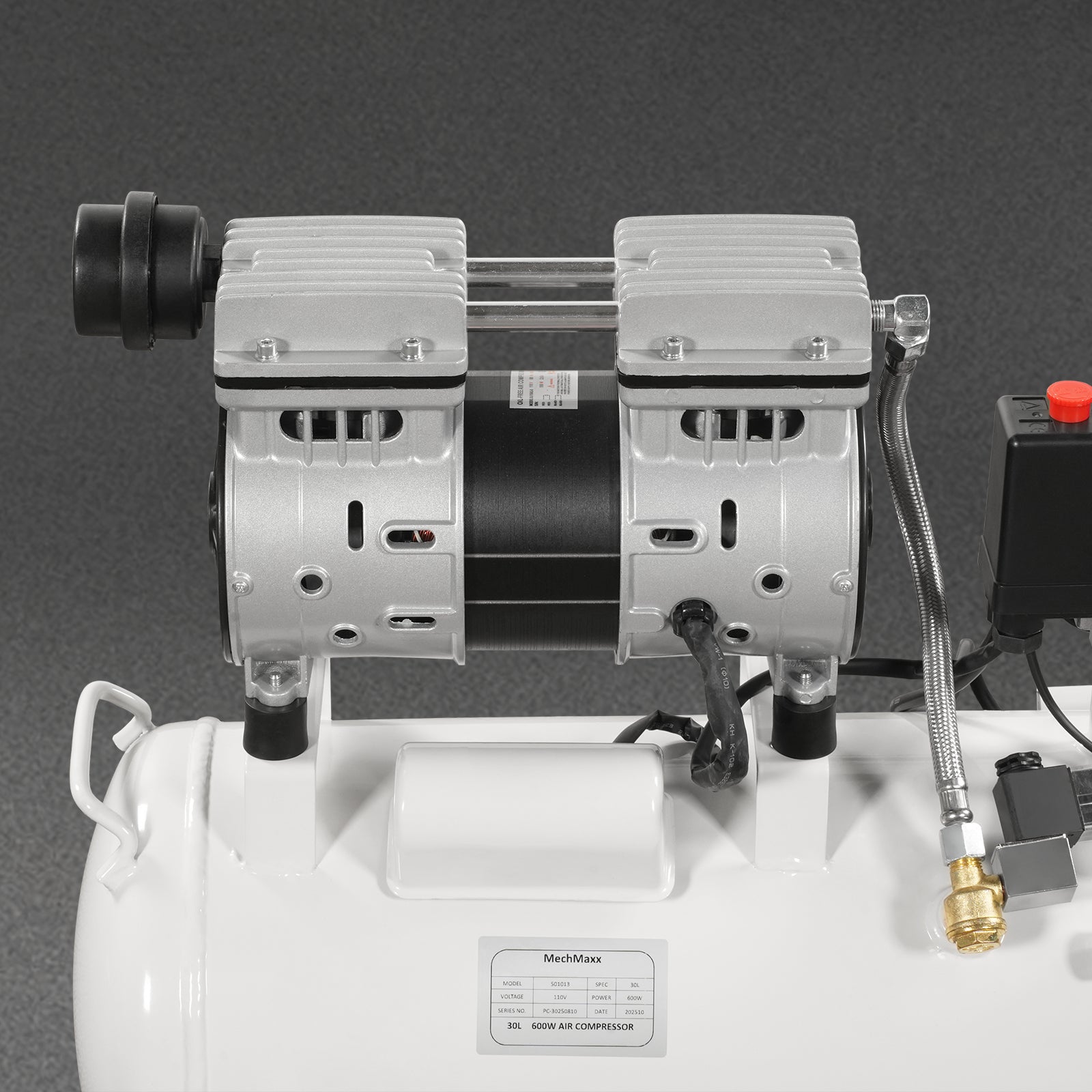 8 Gallon Air Compressor 600W 110V Oil-Free Quiet Electric Air Pump - 0.7MPa, 40L/min