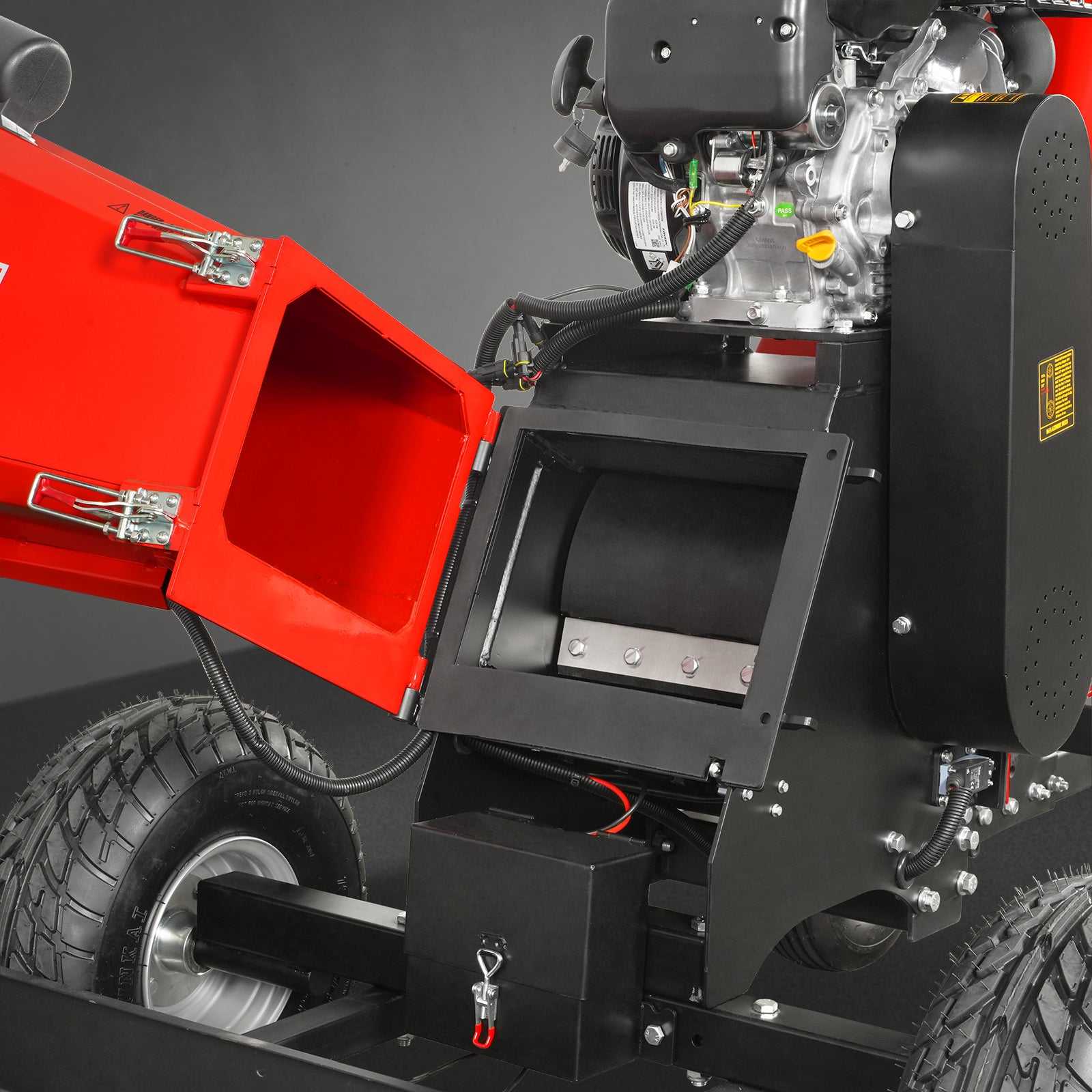 6 inch ZONSEN E-Start 459cc 15hp Gas Powered 4 - Wheel Drum Wood Chipper with Taillight , B150