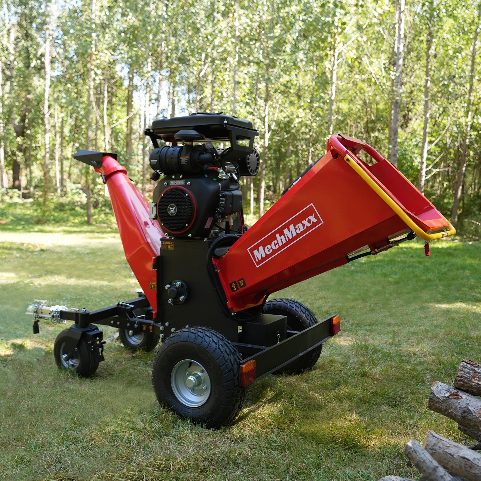 8 inch ZONSEN E-Start 999cc 35hp Gas Powered 4 - Wheel Drum Wood Chipper with Taillight , B200