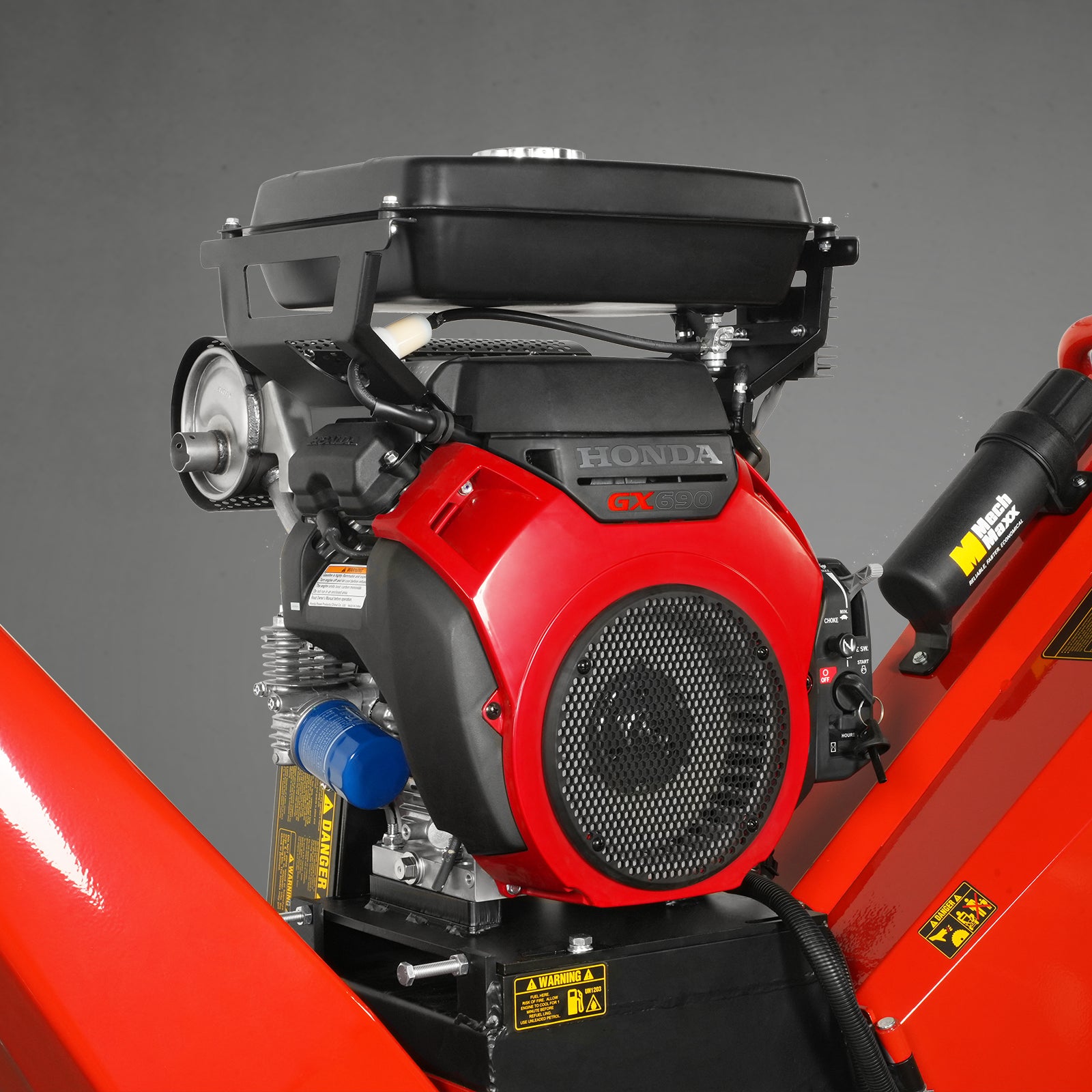 8 inch HONDA E-Start 688cc 22hp Gas Powered 4 - Wheel Drum Wood Chipper with Taillight , B200