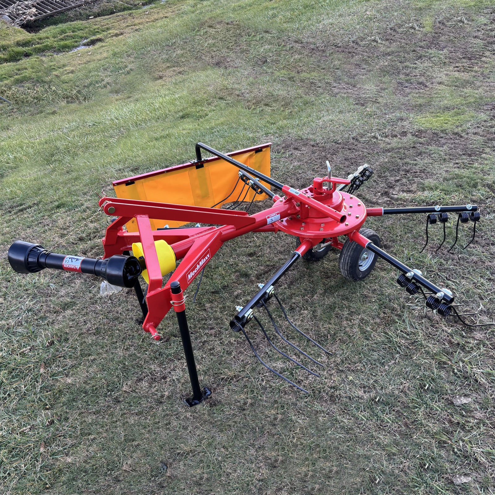 100” Mechmaxx 3-Point Hitch 6 Rotary Pull-Type Hay Rake Tedder , 15-50