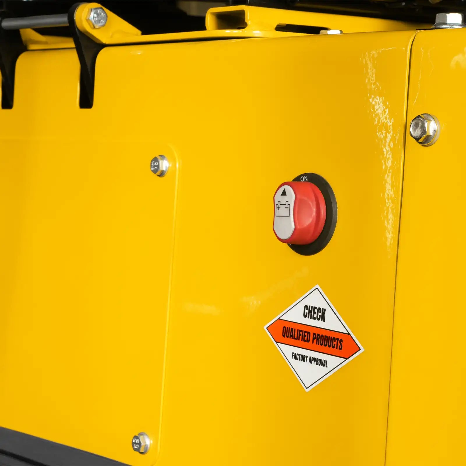 Mini Compact Excavator Kubota D722 Engine, 65.7” Max. Digging Depth, 2700 LBS Operating Weight, MEC12