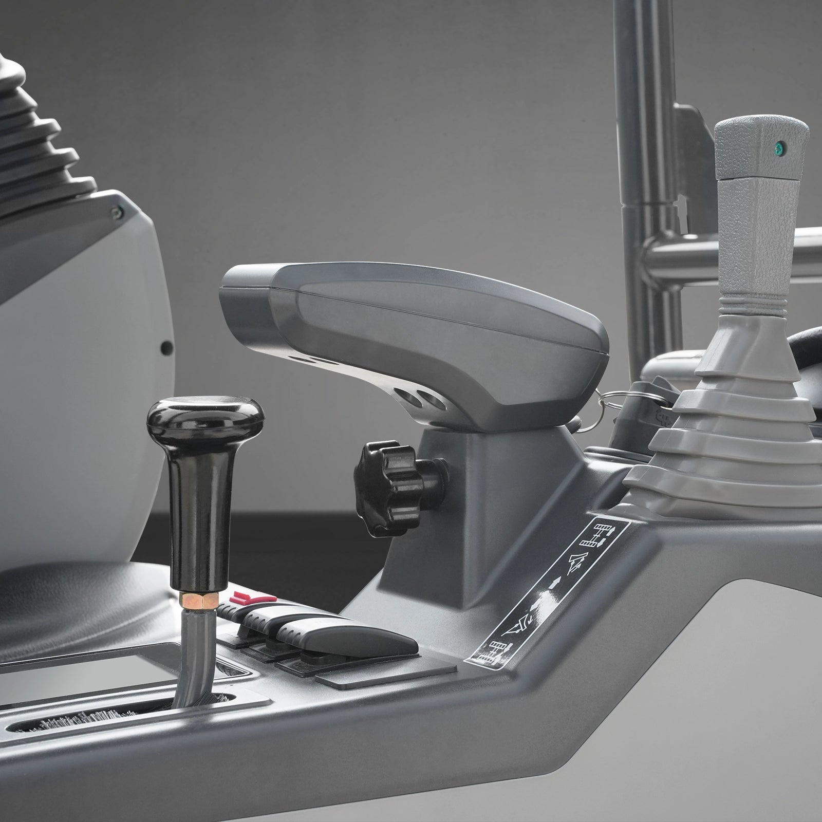 Mini Compact Excavator Kubota D902 Engine, 90” Max. Digging Depth, 4190 LBS Operating Weight, MEC17