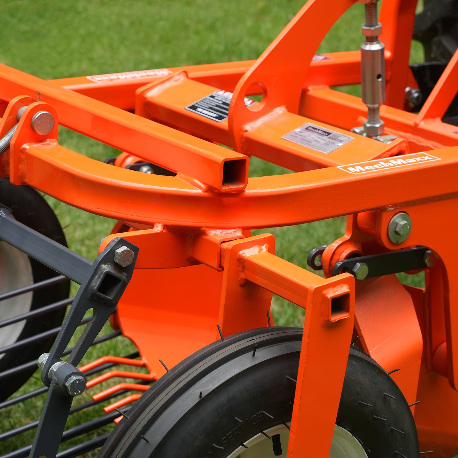 3 Point One Row Potato Harvester Potato Digger Picker PTO Driven, PH19