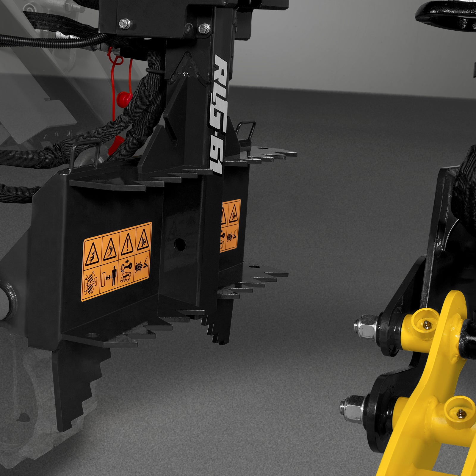 59" Multi-purpose Hydraulic Rotating Log Grapple For Mini Skid Steer, 1500lbs Lift Capacity, 360° Rotational Ability