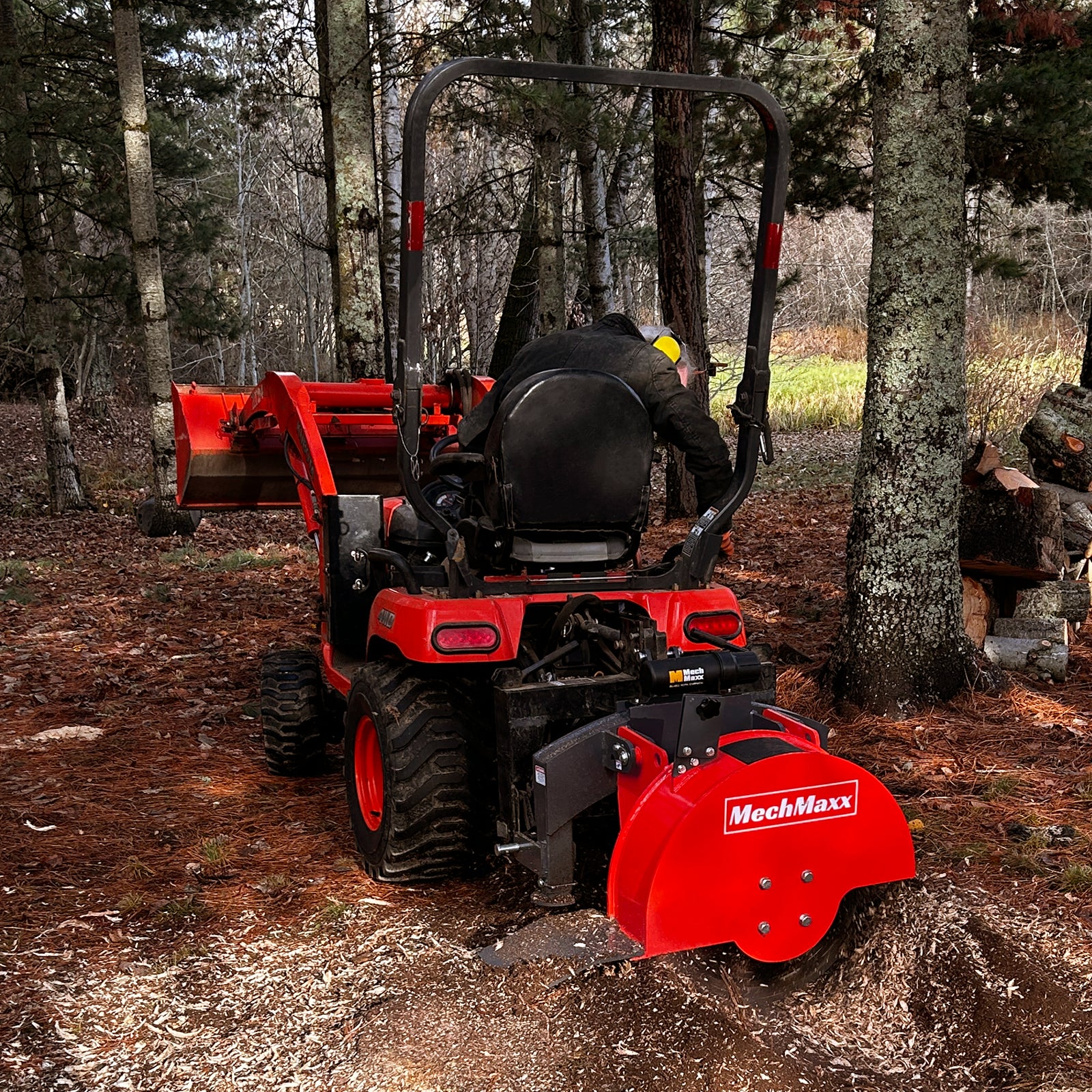 3-Point PTO Stump Grinder with 34 Carbide Teeth (PTO Shaft Included with Slip Clutch), for 15-45HP Tractor, SG24